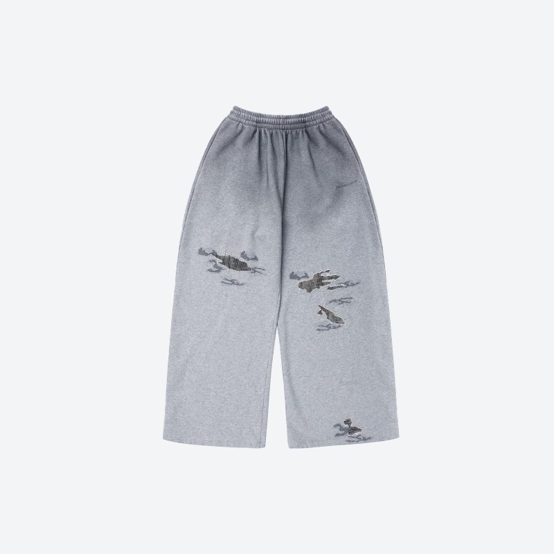Camo Patch Baggy Sweatpants